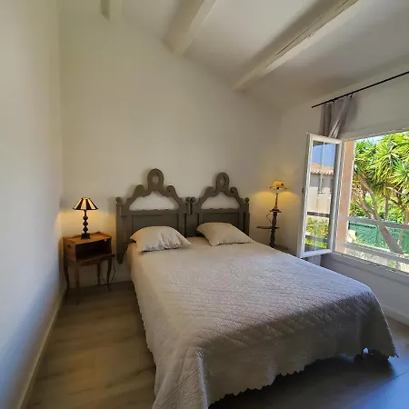Holiday home Maison 3 100m2 Climatisee 6 Person